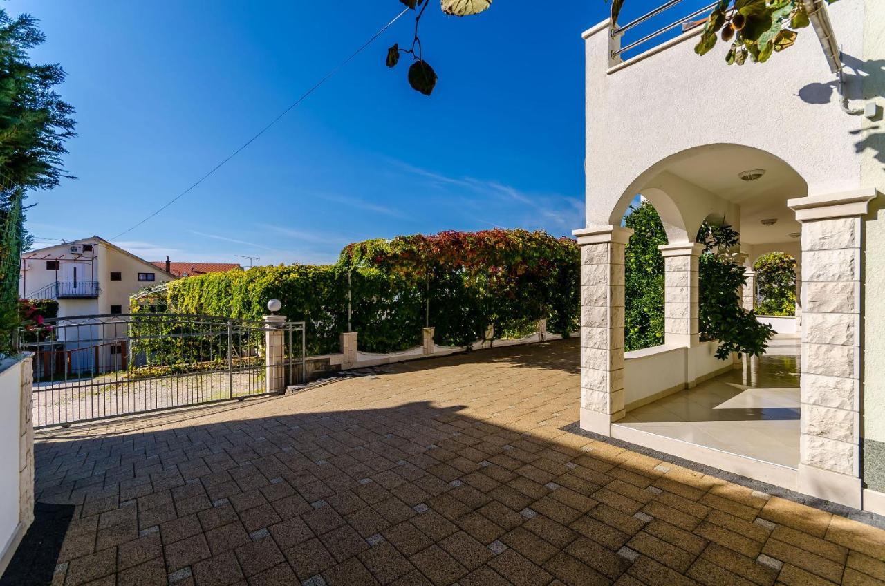 טרוגיר Apartments Palm Tree מראה חיצוני תמונה